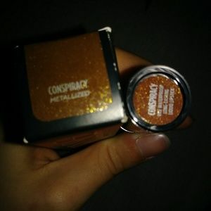 Urban Decay Vice liquid lipstick Conspiracy